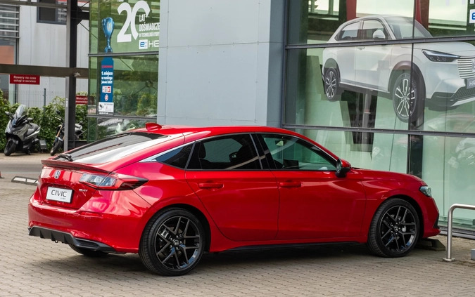Honda Civic cena 182690 przebieg: 10, rok produkcji 2024 z Suchań małe 46